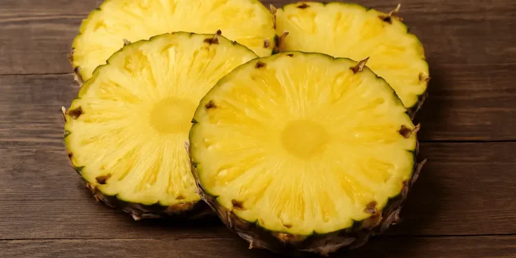 10-Powerful-Health-Benefits-of-pineapple